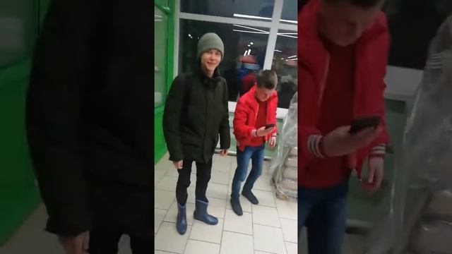 Карточный долг ! Пятерочка жесть ! Ржач ! Треш контент ! Спор! смотреть онлайн