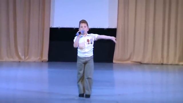 Уроки вокала в Сочи. Школа вокала 988-235-97-17 смотреть онлайн