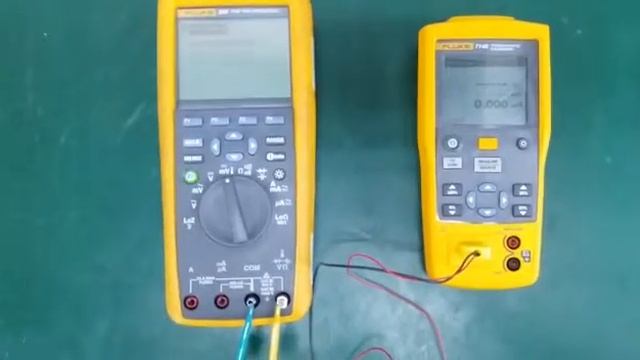 Fluke 714B Thermocouple Calibrator Repair and Calibration by Dynamics Circuit (S) Pte. Ltd. смотреть онлайн