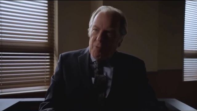 Chuck McGill dies смотреть онлайн