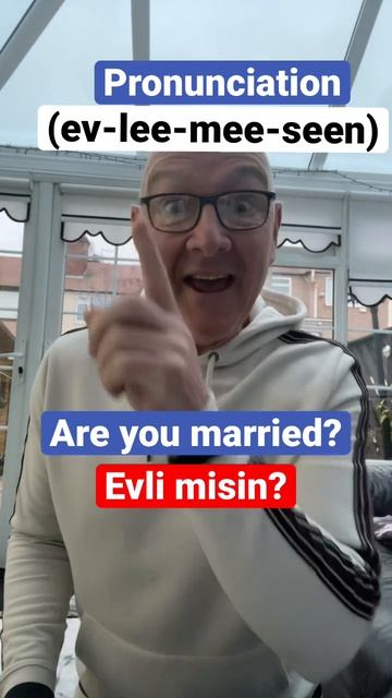 Learn Turkish - #shorts - "Are You Married?" in Turkish - Turkish Lessons смотреть онлайн