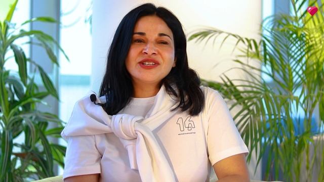 Do you know clothes can be made from recycled plastic bottles? | Live Green | Ep 27 смотреть онлайн