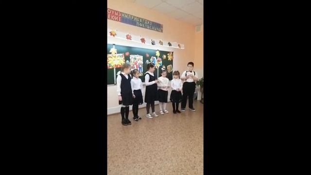 VLOG ЗАВЕРШИЛИ ПЕРВУЮ ЧЕТВЕРТЬ 1 КЛАСС Ж ШКОЛА 50 смотреть онлайн