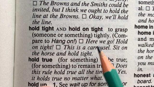 HOLD TIGHT-фраза разбор-изучение English Idiom-Английский для начинающих смотреть онлайн