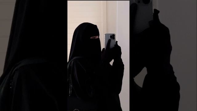 Rakhim - Look At Me Habibi смотреть онлайн