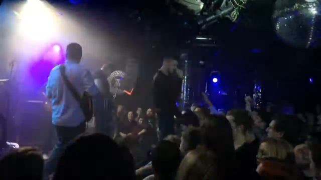 Sakura - Вспышки (23.12.2017, 16 тонн) смотреть онлайн