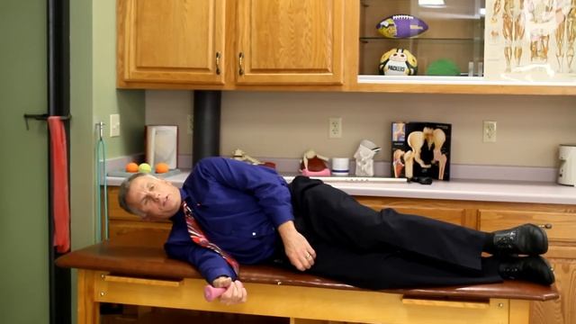 Rotator Cuff Injury-Tear? How to Get Your Strength Back-Home Program смотреть онлайн