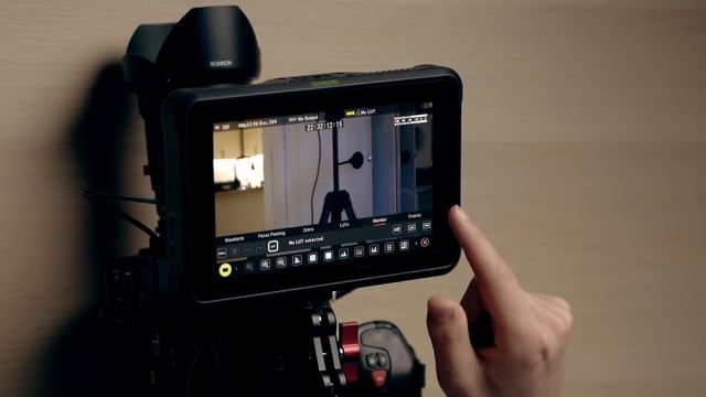 Atomos Shinobi 7 HDMI/SDI | New Best SDI Monitor смотреть онлайн