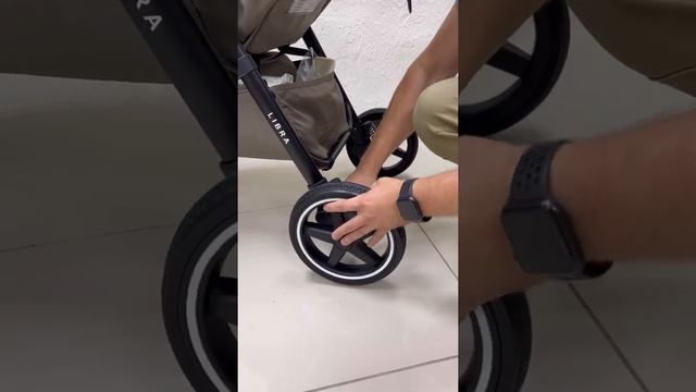 Прогулочная коляска Luxmom Libra