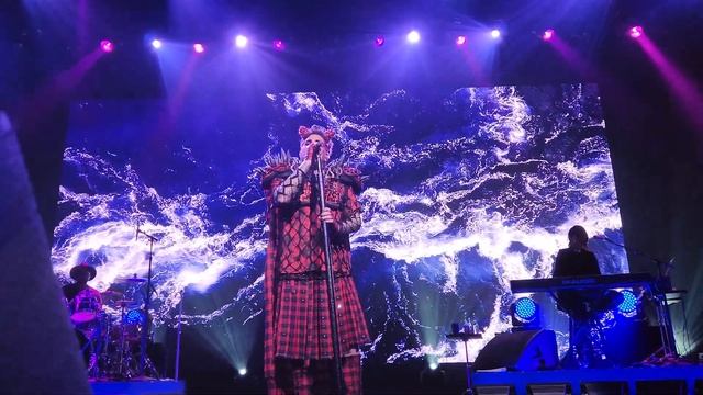 4K Adam Lambert - Talk, WWFM LV2 10-28-22 смотреть онлайн