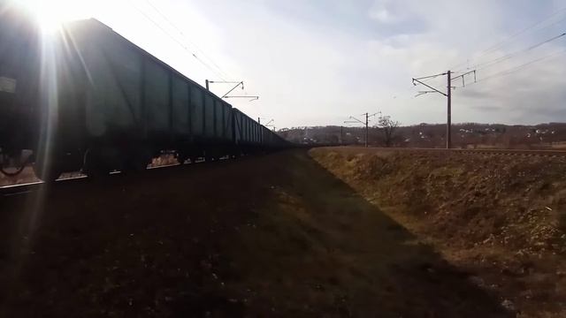 Система электровозов 2ЭС5К-162/158 "Ермак" с грузовым поездом. смотреть онлайн