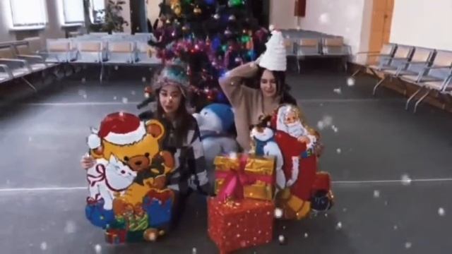 Видео-поздравление от студентов группы 2Ш смотреть онлайн