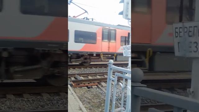 поезда часть 2 (тэм2, ласточка,ра-1,тэп70бс.2 лайка 3 часть. смотреть онлайн