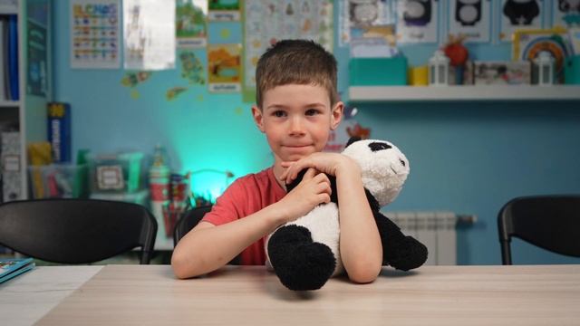 Отзывы малышей от 4 до 7 лет о школе английского языка Panda English School смотреть онлайн