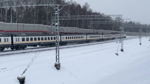ЭД4МКу-0151 в мороз! (4К) смотреть онлайн