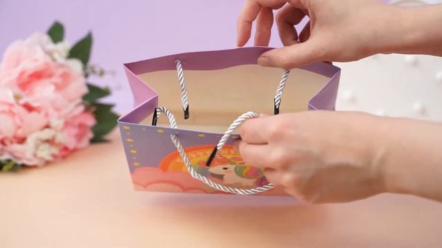 Подарочный пакет "Rainbow Unicorn" S 19,5x14,5x8,5 см смотреть онлайн