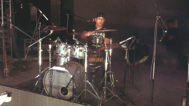 LUK VEGAS - LONELY DRUM (COVER) смотреть онлайн
