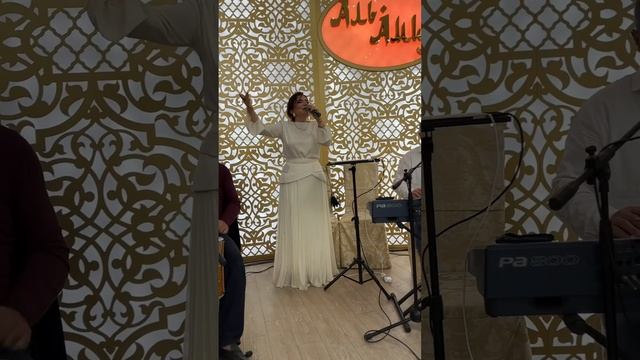 Альпият Алиева кумыкская песня Аявлум Азизим народные смотреть онлайн