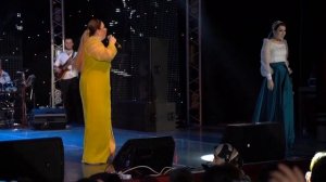 Мадина Манапова и Манарша Хираева - Шуточная (Concert version)