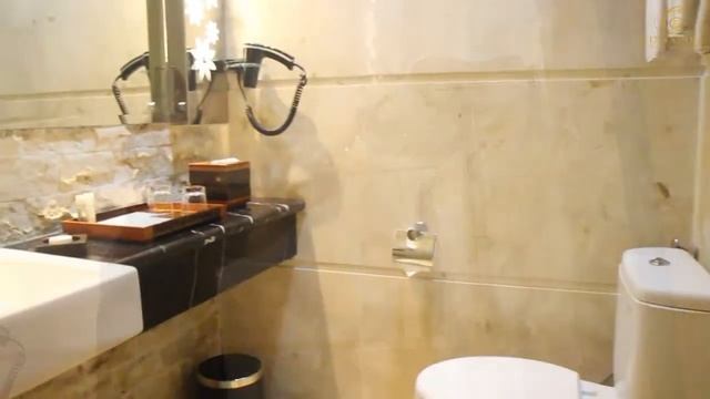 Grand Deluxe Room a Perfect Hotel for Whole Family смотреть онлайн