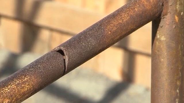 ДЕТИ ПОЛУЧИЛИ ТРАВМЫ в ОРСКЕ смотреть онлайн