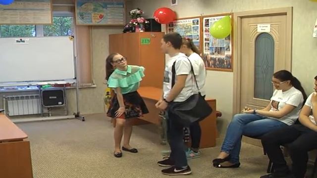 Клуб английского языка Успех смотреть онлайн