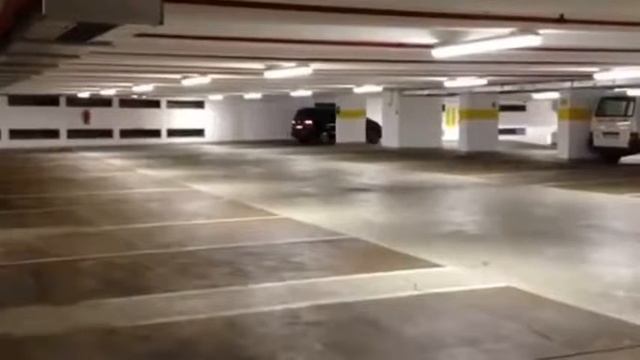 Silring Parking lot 1 смотреть онлайн