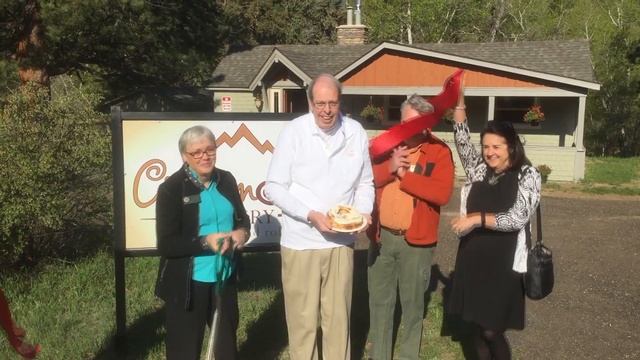 Grand Opening of Cinnamon's Bakery in Estes Park! смотреть онлайн