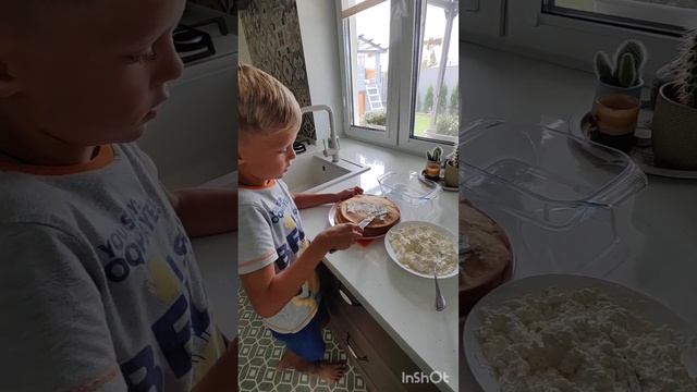 Печем блинчики. смотреть онлайн