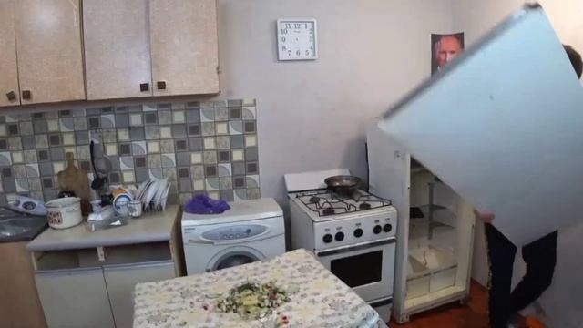 САША ИЗ ТПОХ ГОТОВИТ ОКРОШКУ!!!   || Видео несет исключительно юмористический характер!!! ||