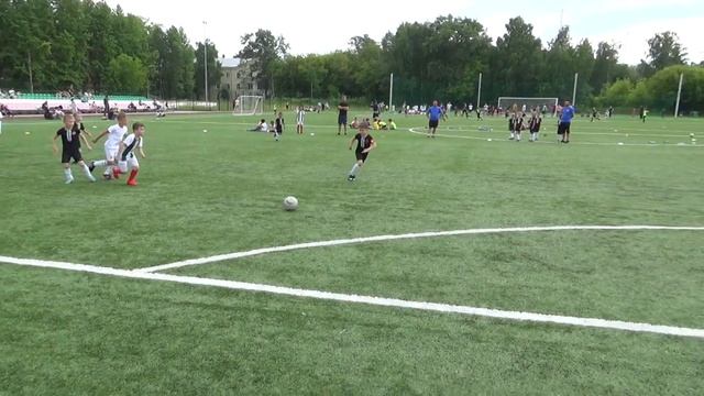 Матч за 1е место Юнит 2013 (Казань) - Юнит 2012 (Казань) 2:0 (1 тайм) смотреть онлайн