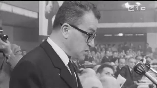 Pietro Ingrao, un compagno scomodo - Documentario смотреть онлайн