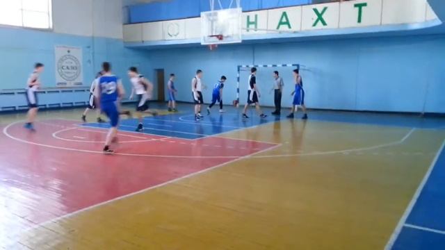 ОБШ им.Белостенного vs БК "Школьники" - 3 четверть смотреть онлайн