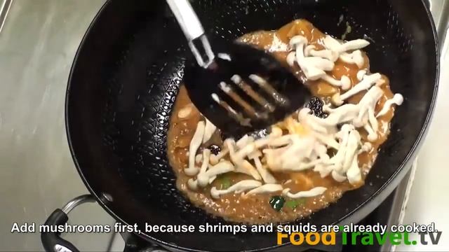 [Thai Food] Tom Yum Seafood Fried Rice (Kao Glong Long Ta Lay) смотреть онлайн