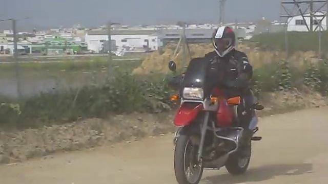 Primera salida campo con BMW R 1100 GS, nº 1 смотреть онлайн