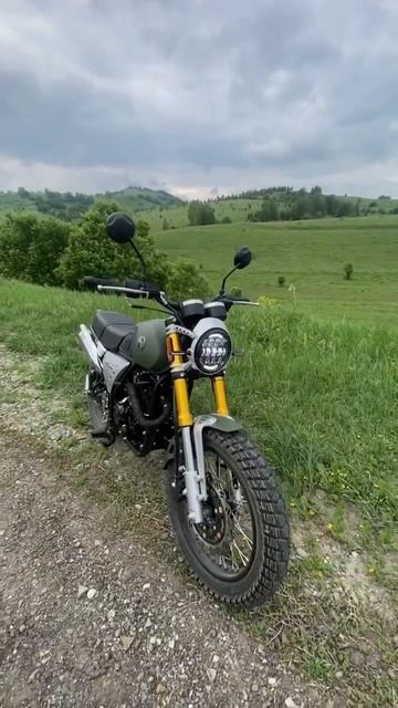 Scrambler RC250CK-A Triumph. В наличии 89609517770. Бесплатная доставка по РФ смотреть онлайн