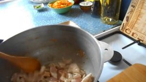 Лапша с куриным филе и жареными овощами/китайская кухня