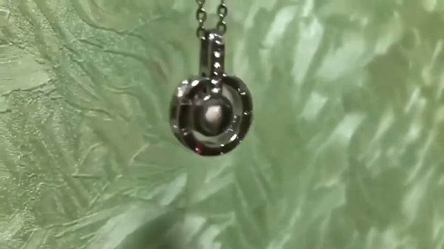 Сколько стоит кулон? Купила Я люблю тебя на 100 языках. Честный отзыв. смотреть онлайн