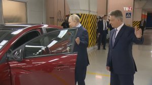 Путин ознакомился с предсерийным автомобилем «Лада Искра» / События на ТВЦ