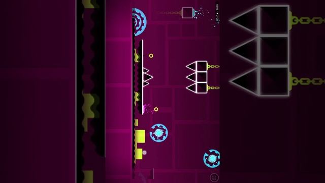 Играю в Geometry Dash lite смотреть онлайн