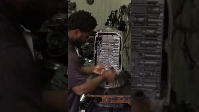 722.6 Mercedes-Benz transmission teardown смотреть онлайн