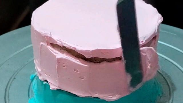 1.5kg se banaya 3 tier cake || Double flavour || Vanilla+chocolate cake.... смотреть онлайн