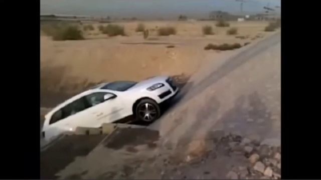 Audi Q7 Quattro Extreme Offroad Testing In Kerala | Off-road ability testing #carslover#shorts#audi смотреть онлайн