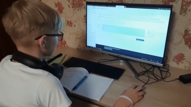 Дистанционное обучение: Как это было. смотреть онлайн