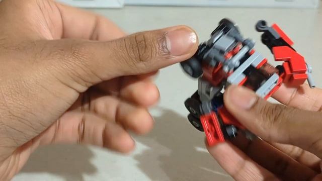 Ultimate Mini LEGO Transformers Review:Optimus Prime and Optimus Primal in Rise of the Beasts (ROTB смотреть онлайн