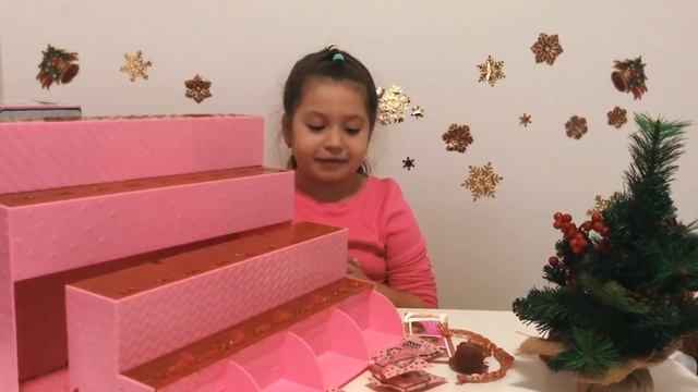 Модный Стенд-Подиум #ЛОЛ Сюрприз и ЗОЛОТАЯ #кукла ОБЗОР с Алиной// #LOL Surprise Pop-up Store смотреть онлайн