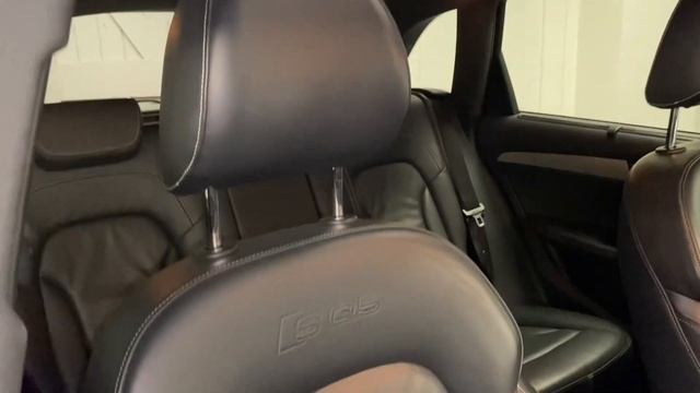 Audi SQ5 finished in Phantom Black with a Panoramic Sunroof, B&O, Tech Pack plus more! 1 Owner смотреть онлайн