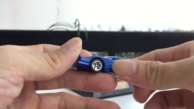 Hot Wheels Nissan R390 GT1 New Casting смотреть онлайн