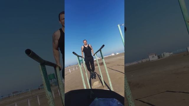 Занимайтесь спортом пока есть силы время и место!!!