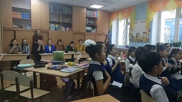 Урок английского языка, учитель Ларионова С.Э смотреть онлайн